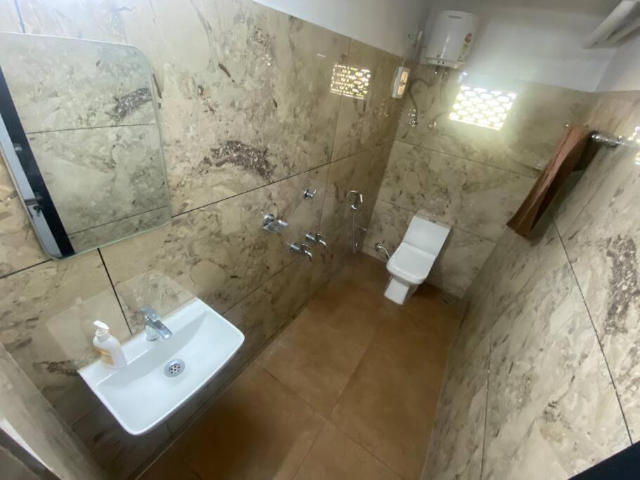 Heal Hive Homestay Palakkad Esterno foto